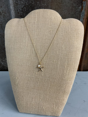 Starfish & Pearl Pendant Necklace